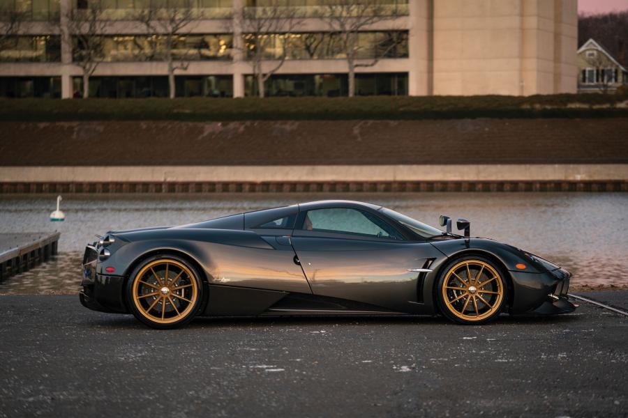  Pagani Huayra Pacchetto Tempesta Scozia (76097) 2016 года  (NA) (фото 19 из 31)